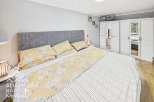 Photo 25- click for photo gallery